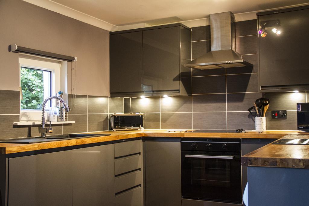 פורטרי Home Farm Apartments חדר תמונה