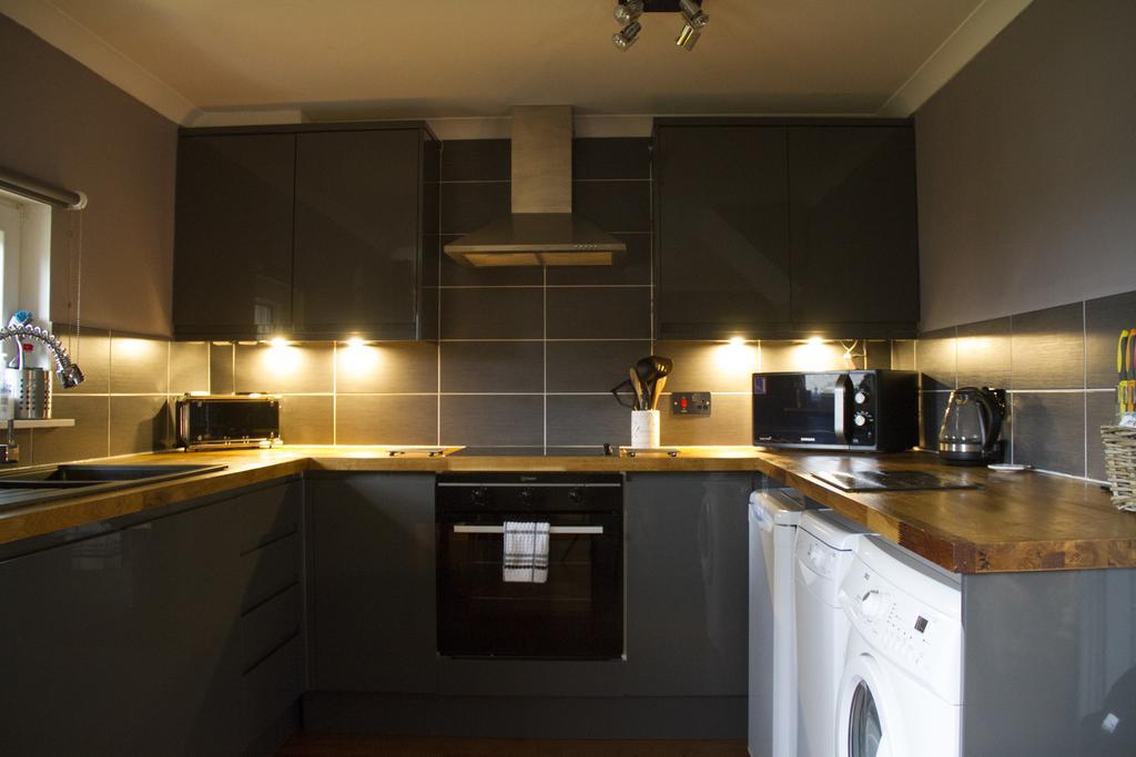 פורטרי Home Farm Apartments חדר תמונה