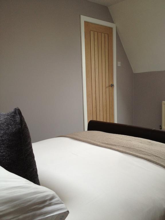 פורטרי Home Farm Apartments חדר תמונה